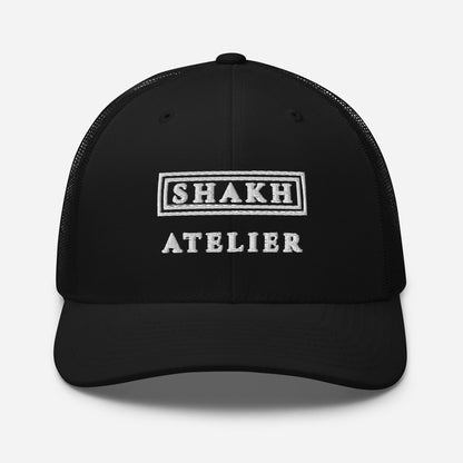 Ivory Atelier embroidered trucker cap, black — front